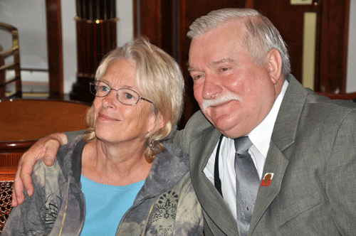 Pamela Samuelson with Former Polish President Lech Walesa 
